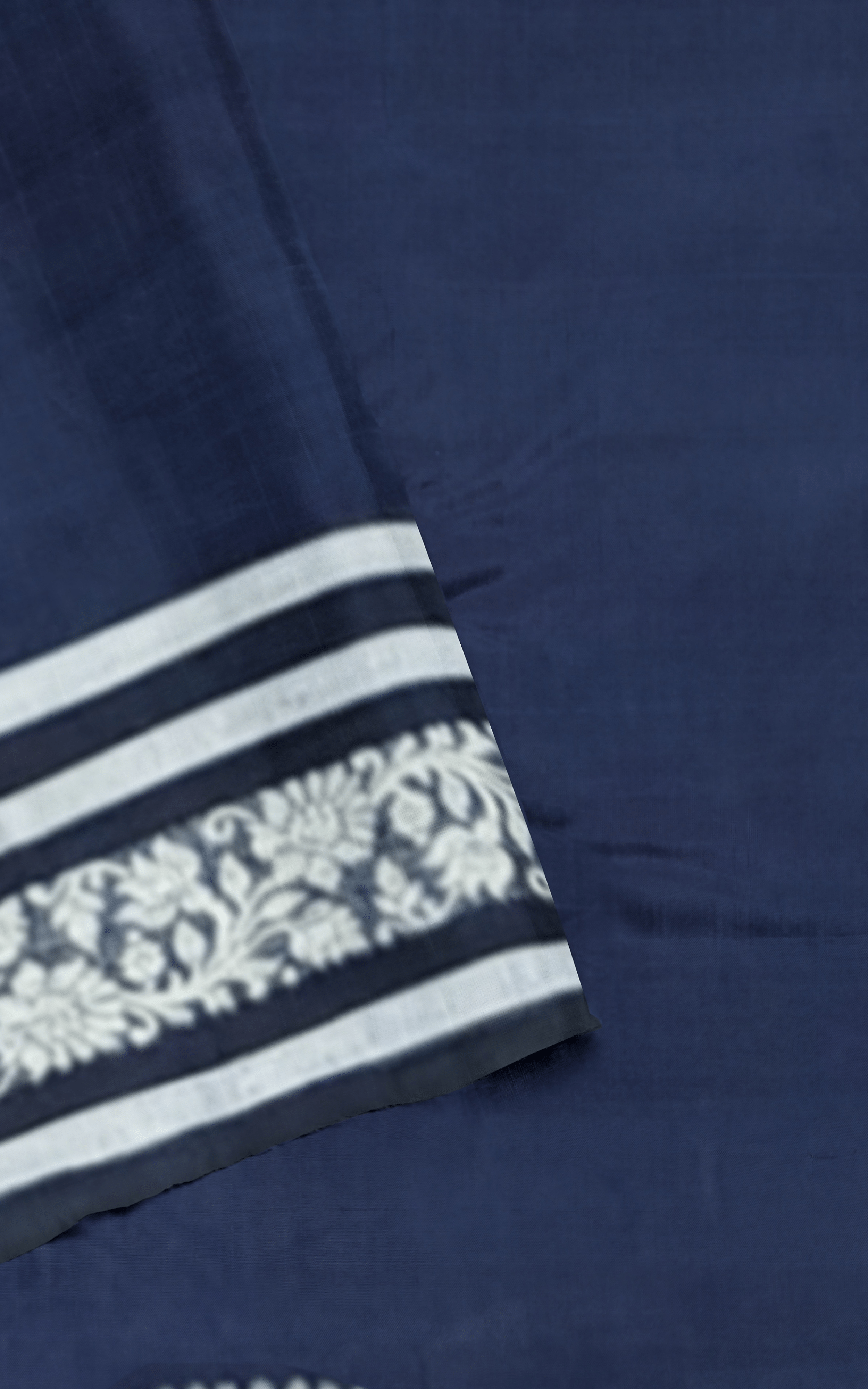 Divasutra Navy Blue Cotton Jamdani Saree